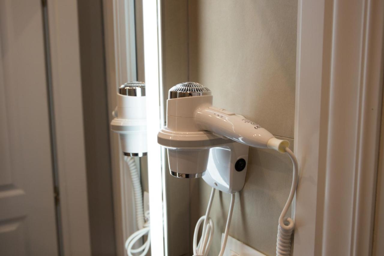 Bramble Luxury Suites Rome Exterior photo